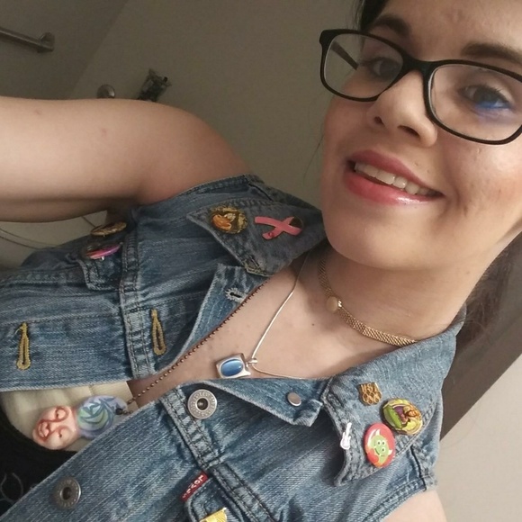 Meet your Posher,Lita - Picture 3 of 3